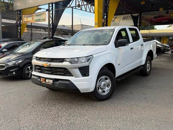 CHEVROLET S10 2.8 16V TURBO DIESEL WT CD 4X4 MANUAL CHEVROLET S10 2.8 16V TURBO DIESEL WT CD 4X4 MANUAL